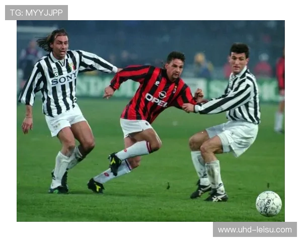 AC米兰1-0力克拉齐奥联赛12轮不败，莱奥破门囧叔补时染红